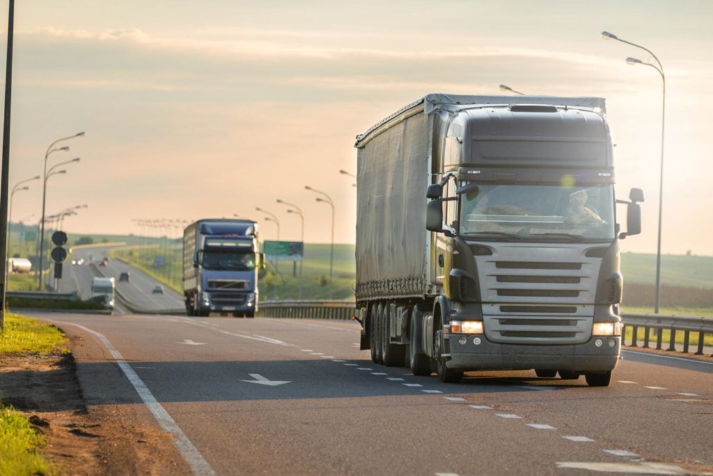 Enclosed car shipping